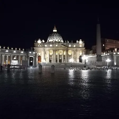 The New St. Peter's Little Stone Apartment